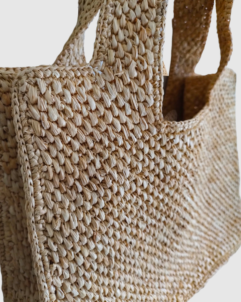 Miz Casa & Co Lani Raffia Basket Bag