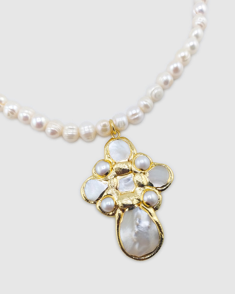 Miz Casa & Co Ondina Pearl Necklace