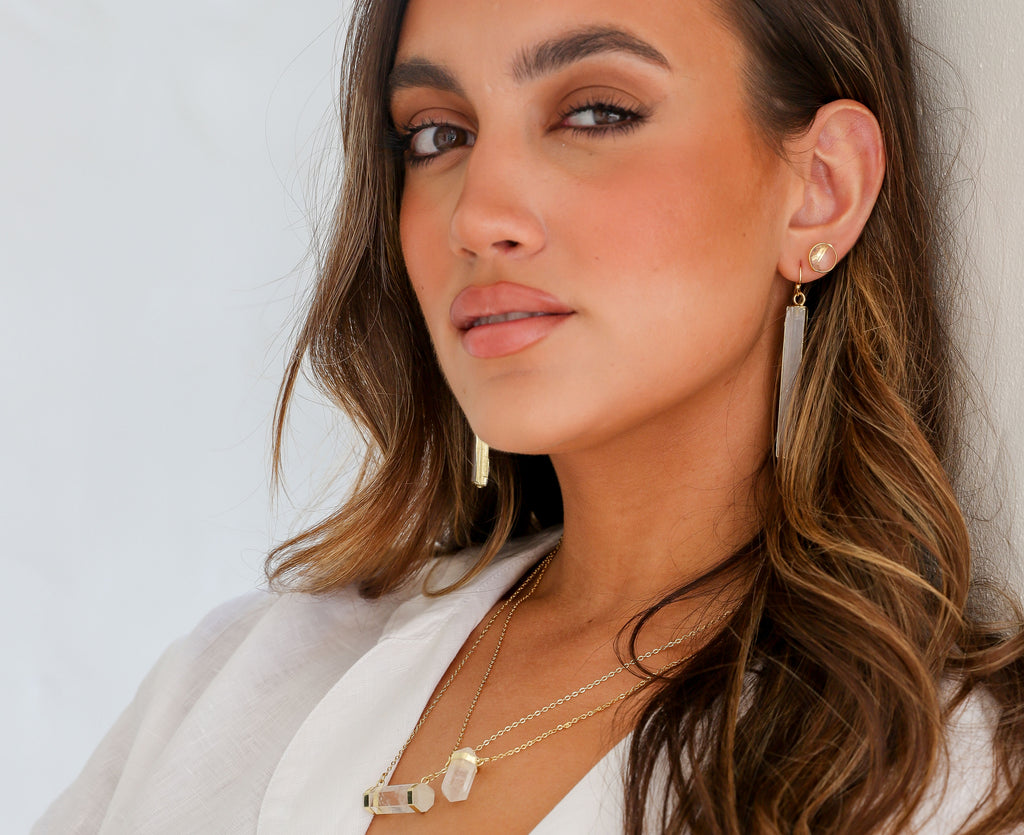 Miz Casa & Co April Necklace Clear Quartz