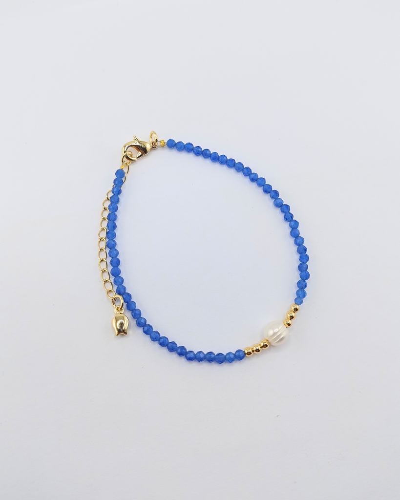 Miz Casa & Co Crystal Beaded Bracelet Stack Navy Single Pearl