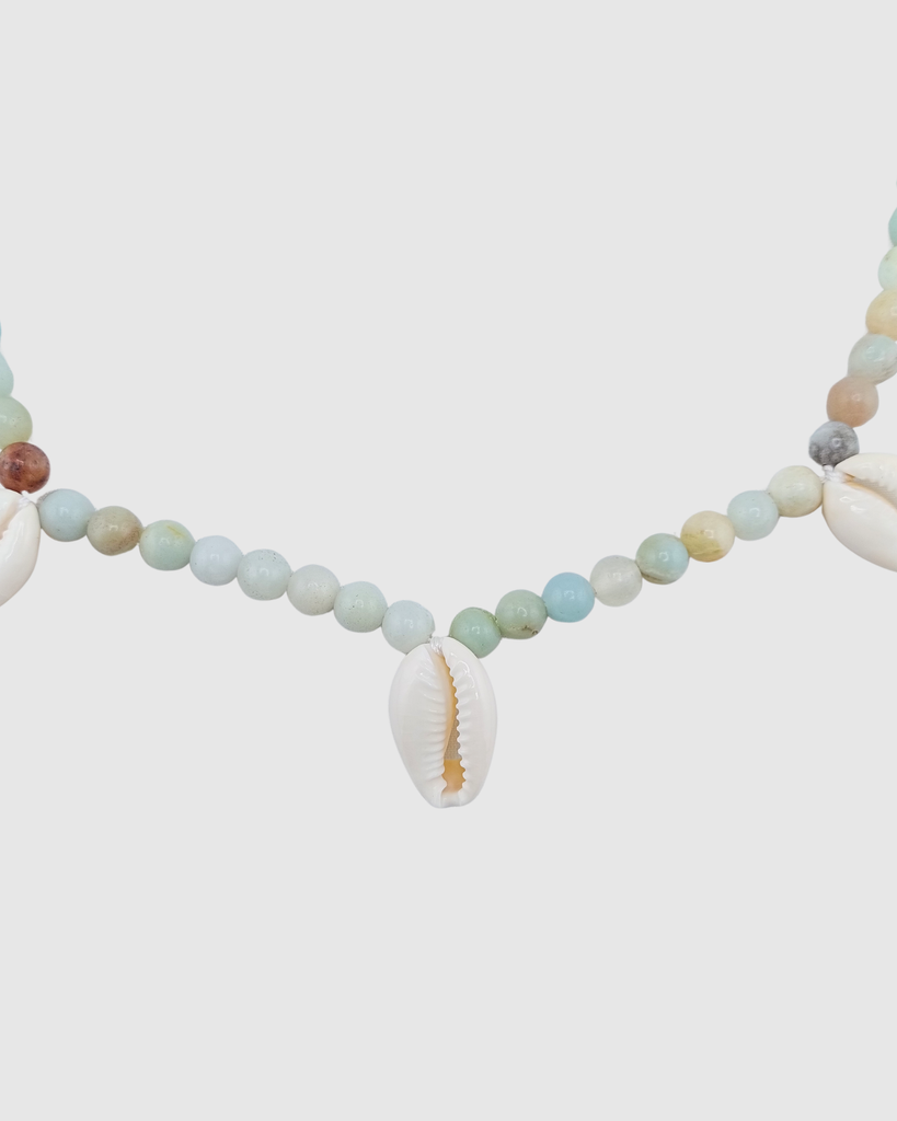 Miz Casa & Co Nemo Shell Necklace Light Blue Mix