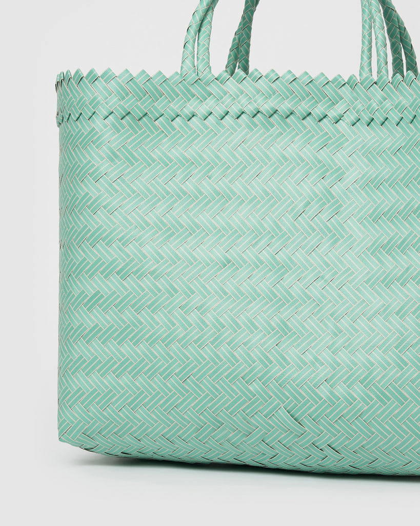 Miz Casa & Co Airlie Bag Mint