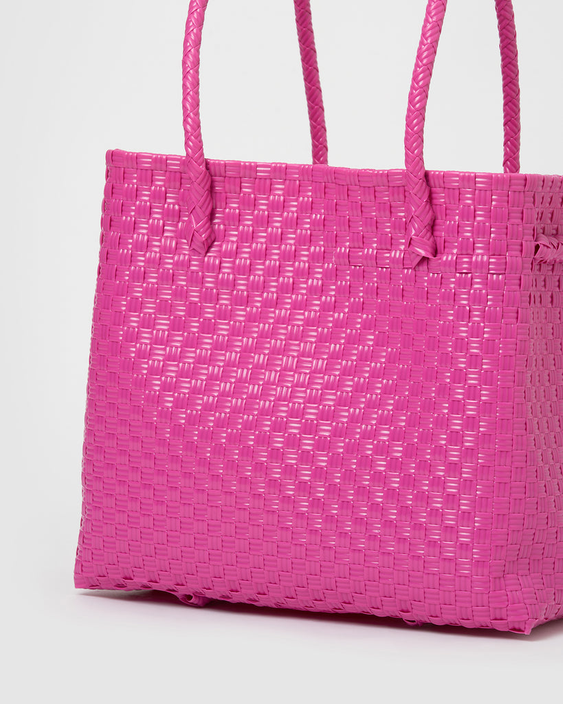 Miz Casa & Co Sky Bag Hot Pink