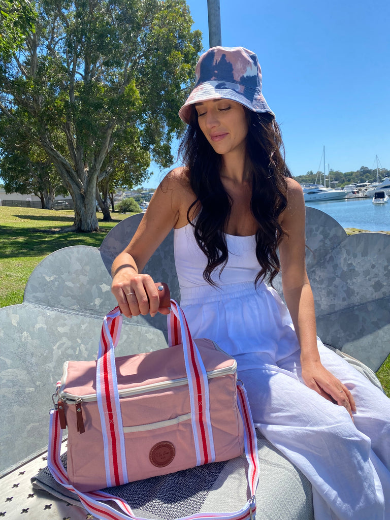 Miz Casa and Co Daisy Cooler Bag Pink
