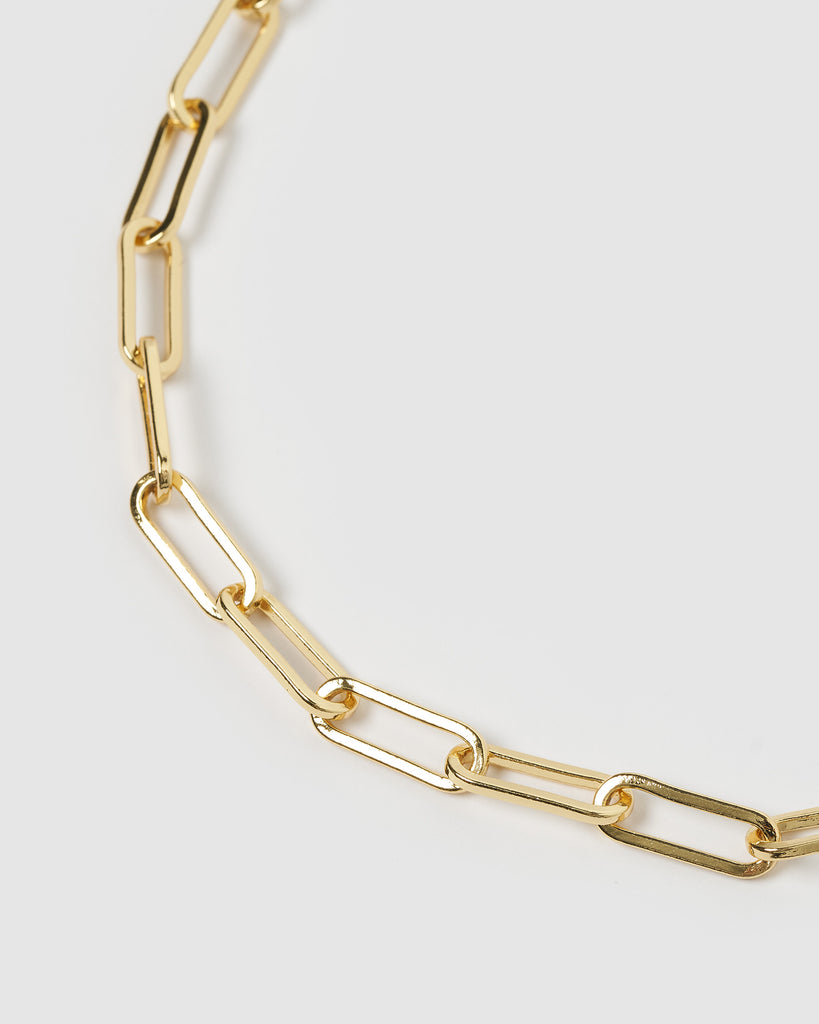 Miz Casa & Co Staple Necklace Gold